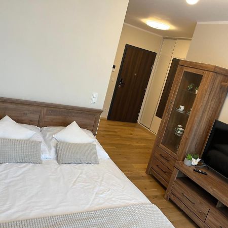 Apartament Garbary 234 Parking Free Poznań Exteriör bild